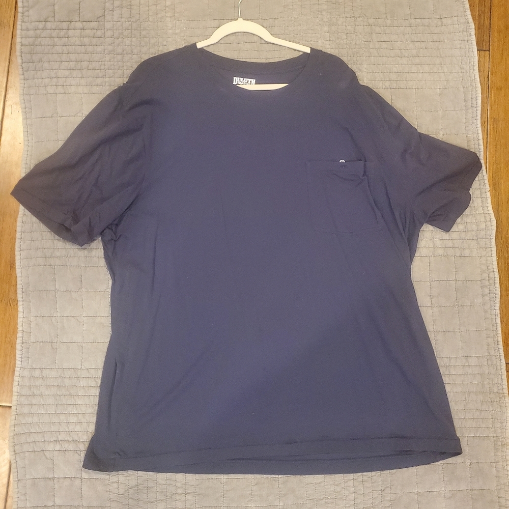 Deluth Trading Standard fit Classic T shirt Front Pocket navy blue